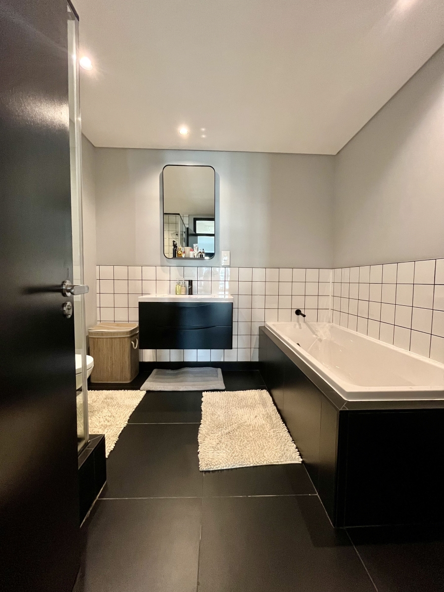 2 Bedroom Property for Sale in Cape Town City Centre Western Cape